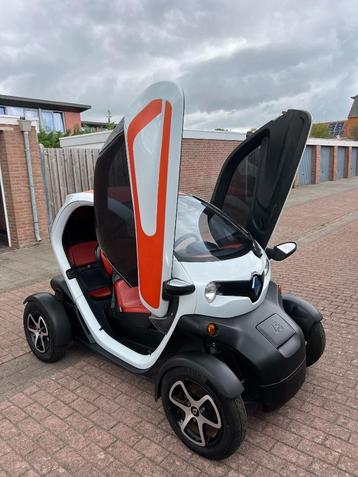 TWIZY 80 MET KOOPACCU  2012 MET 49.000KM!!!!!!!! beschikbaar voor biedingen