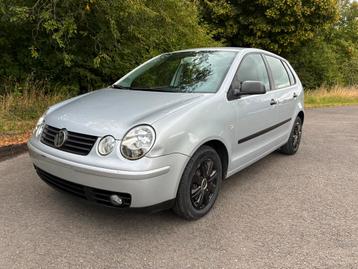 Polo 1.2essence 74.000km ct ok car pass beschikbaar voor biedingen