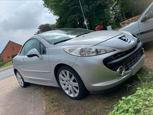 Peugot 207 cabriolet 3000 euro, Auto's, Peugeot, Particulier, Benzine, Handgeschakeld, Zwart, Ophalen