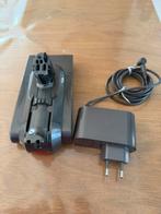 Dyson batterie & prise 220V proche du neuf pour V11 et V15, Enlèvement ou Envoi, Comme neuf
