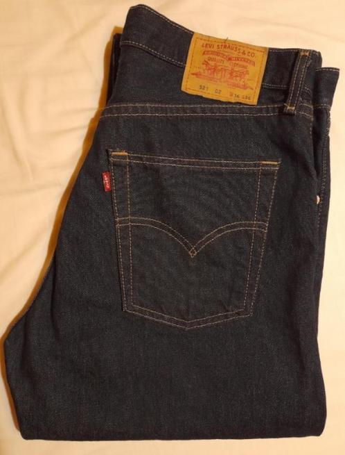 nieuwe '(!) Levi's 521 effen donkerblauwe jeans W36-L36, Kleding | Heren, Spijkerbroeken en Jeans, Nieuw, W36 - W38 (confectie 52/54)