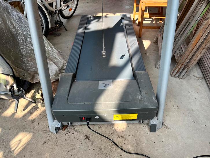 Domyos TC490 loopband – werkt nog, frame gebroken, Sport en Fitness, Fitnessapparatuur, Gebruikt, Loopband, Benen, Metaal, Ophalen