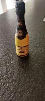 Bouteille de champagne vintage 250 ml., Comme neuf, Pleine, France, Enlèvement