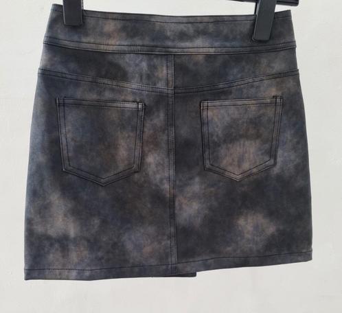 ✨️IVIVI Nieuwe Lederlook Rok - Maat S - In Topstaat✨️, Kleding | Dames, Rokken, Nieuw, Maat 36 (S), Zwart, Boven de knie, Ophalen of Verzenden