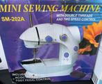 Mini naaimachine, Hobby en Vrije tijd, Ophalen of Verzenden, Zo goed als nieuw, Naaimachine