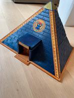 Piramide compleet, Ophalen, Zo goed als nieuw