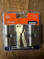 Cylindre double NEMEF SKG**, Bricolage & Construction, Enlèvement ou Envoi, Neuf, Clé