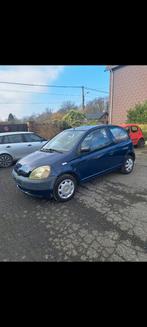 Toyota yaris essence 1.0 i, Auto's, Toyota, Bedrijf, Handgeschakeld, Yaris, Te koop