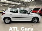 Peugeot 206 +| Slechts 117.000km! | 1ste eig | Benzine|LEZ O, Auto's, Peugeot, Voorwielaandrijving, Stof, 4 cilinders, Wit