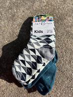 Paires de chaussettes-pointure 27/30- neuves, Kleding | Dames, Sokken en Kousen, Ophalen