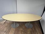 Ovale vergadertafel zuilvoet, Huis en Inrichting, Ophalen of Verzenden