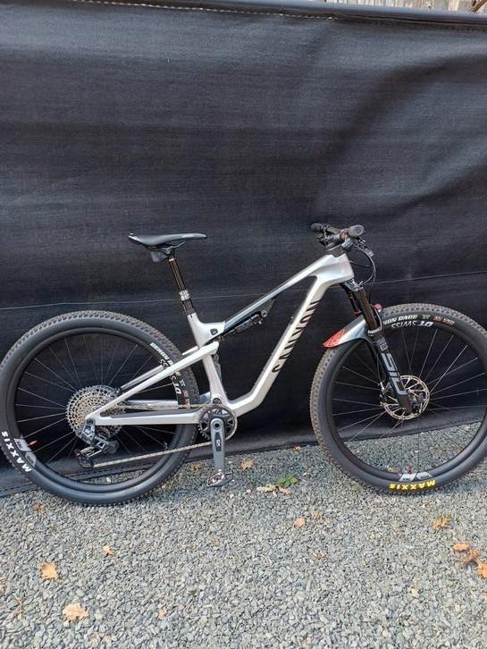 Canyon  lux Trail CF9 Chrome level 1 Maat Small, Fietsen en Brommers, Fietsen | Mountainbikes en ATB, Zo goed als nieuw, Ophalen