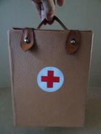 Trousse de premiers secours vintage sac Croix-Rouge vintage, Antiquités & Art, Enlèvement ou Envoi