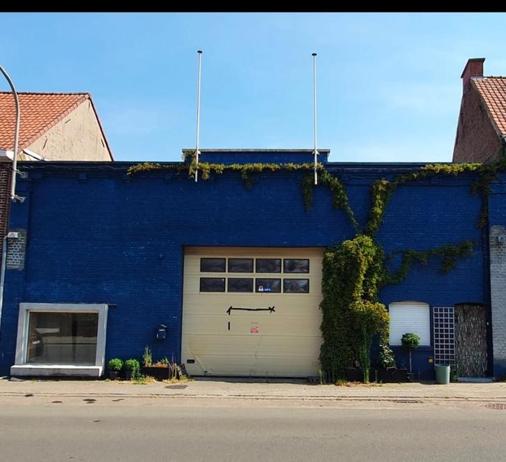 Te koop: uniek oud vlasgebouw met werk- en woonfunctie, Immo, Huizen en Appartementen te koop, Provincie West-Vlaanderen, 500 tot 1000 m²
