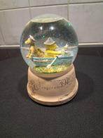 Classic pooh musical snowglobe, Verzamelen, Ophalen, Winnie de Poeh of vrienden, Nieuw, Beeldje of Figuurtje