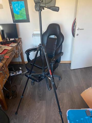 Trépied Bosch 160cm, Enlèvement, Comme neuf, Trépied