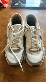 Baskets Nike Air pointure 39, Sports & Fitness, Tennis, Utilisé, Chaussures, Nike