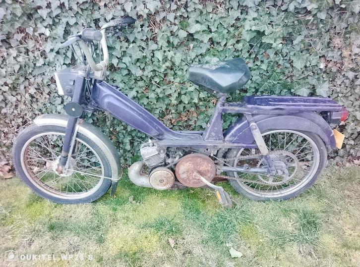 MBK motobecane + vele onderdelen, Vélos & Vélomoteurs, Cyclomoteurs | Marques Autre, Utilisé, Classe A (25 km/h), Enlèvement ou Envoi