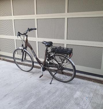 Elektrische fiets Minerva / middenmotor / lage km ! beschikbaar voor biedingen