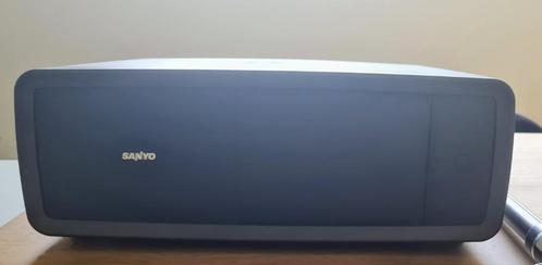 Sanyo beamer type PLV-Z2000 - Full HD, Audio, Tv en Foto, Beamers, Gebruikt, LCD, Full HD (1080), Ophalen
