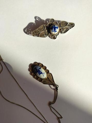 Delfts blauwe sieraden  beschikbaar voor biedingen
