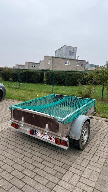 Aanhangwagen beschikbaar voor biedingen