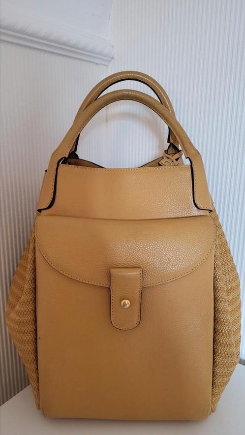 Delvaux Corail, Handtassen en Accessoires, Tassen | Damestassen, Gebruikt, Handtas, Ophalen of Verzenden
