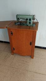 naaimachine husqvarna ingebouwd in kastje, Ophalen, Gebruikt