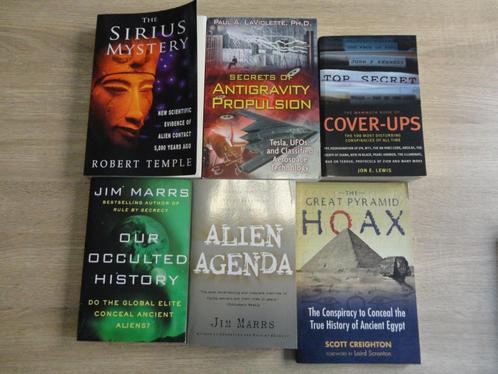 Extraterrestrial Life boeken collectie, Boeken, Overige Boeken, Zo goed als nieuw, Ophalen of Verzenden