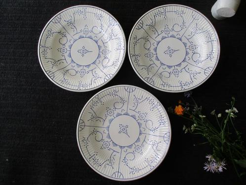 Lot van 3 stuks oude diepe SOEPBORDEN decor COPENHAGUE, Huis en Inrichting, Keuken | Servies, Zo goed als nieuw, Overige stijlen
