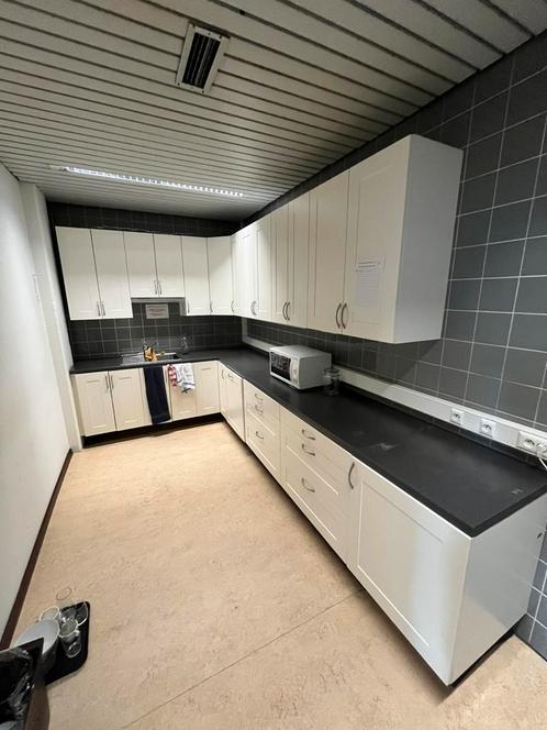 Keuken, reeds uitebroken, Huis en Inrichting, Keuken | Complete keukens, Zo goed als nieuw, Ophalen