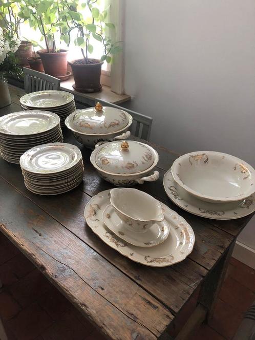PRACHTIG DINER SERVIES VOLLEDIG BAVARIA IN PERFECTE STAAT, Antiek en Kunst, Antiek | Servies compleet, Ophalen