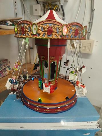 Carrousel kerstdorp perfecte staat kermis, Divers, Enlèvement ou Envoi, Comme neuf