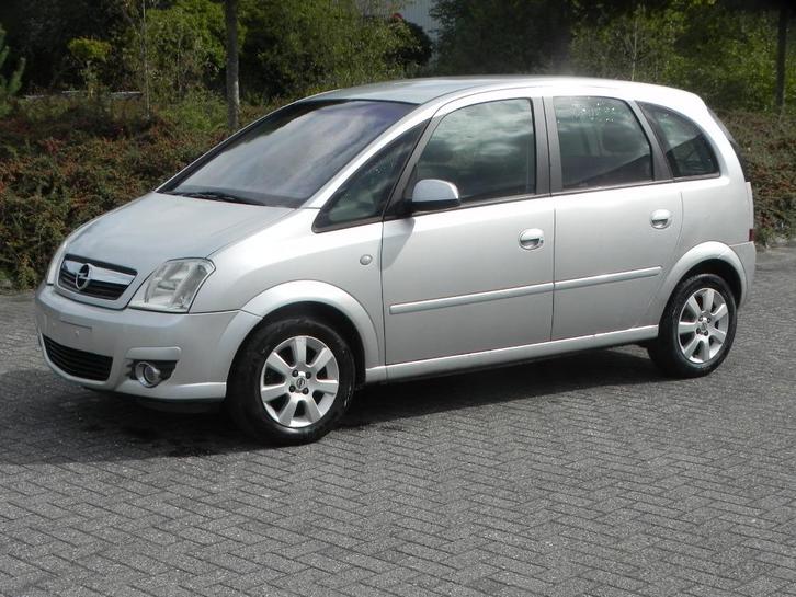 Opel Meriva weinig KM +Airco, Auto's, Opel, Particulier, Te koop, Meriva, Airconditioning, Elektrische ramen, Radio, Benzine, Euro 4