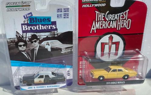 2 BEKEKEN FILMEN STERREN DE BLUES BROTERS EN THE AMERICAN HE, Hobby en Vrije tijd, Modelauto's | 1:43, Zo goed als nieuw, Auto