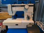 Naaimachine TOYOTA voor de reparatie, Ophalen, Gebruikt, Naaimachine