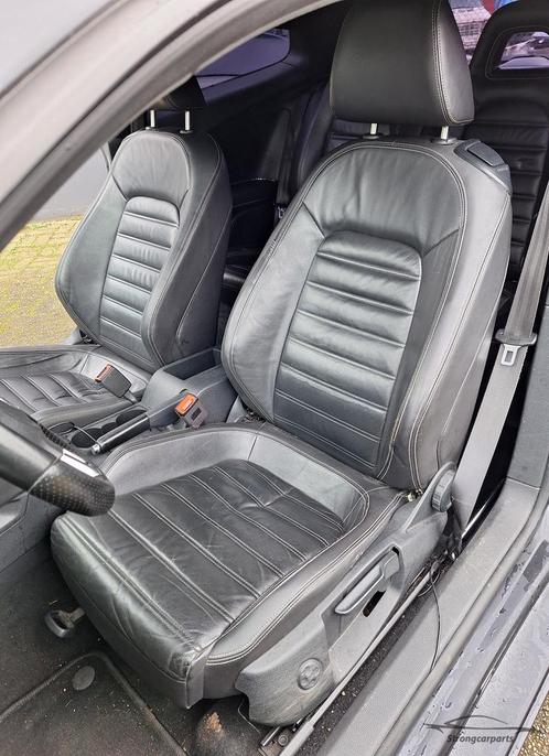 Leder interieur VW Scirocco stoelverwarming deurpanelen Leer, Auto-onderdelen, Interieur en Bekleding, Volkswagen, Gebruikt, Ophalen of Verzenden