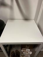 Vierkante tafel, Ophalen, Zo goed als nieuw