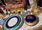 Bonbonnier/poederdoos Limoges porselein blauw goud, Ophalen of Verzenden