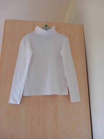 Witte sous-pull maat 122/128, als nieuw beschikbaar voor biedingen