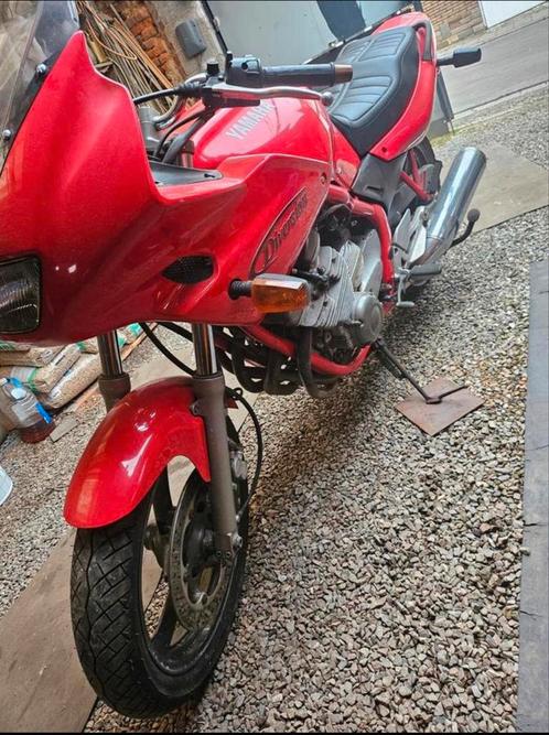 Moto YAMAHA DIVERSION XJ600S 1997 prête à immatriculer, Motoren, Motoren | Yamaha, Particulier, Toermotor, meer dan 35 kW, 4 cilinders