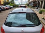 auto, 4 zetels, Stof, 4 cilinders, Handgeschakeld