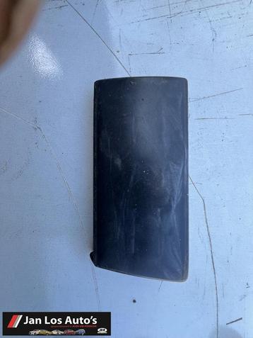 Audi 100 typ 44 C3 spatbord lijst dorpel rechts beschikbaar voor biedingen