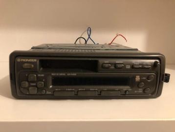 Auto radio cassette Pioneer