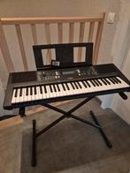 Yamaha PSR-E373, Muziek en Instrumenten, Keyboards, Ophalen, Zo goed als nieuw