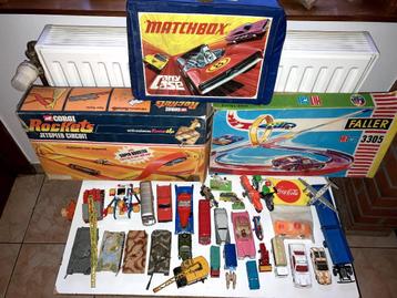 Gros lot jouets miniature Dinky toys Faller année 1960 -1980
