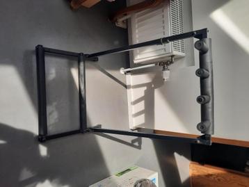 Support trois guitares pliable beschikbaar voor biedingen