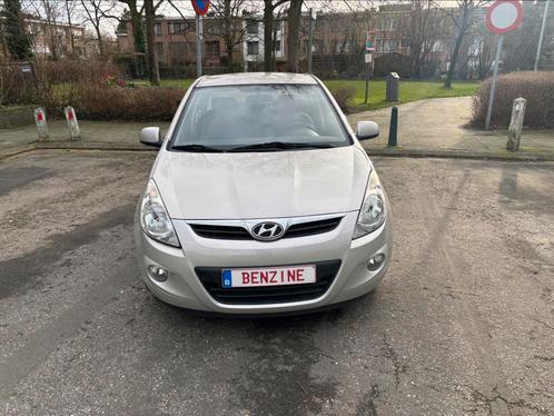 Hyundai I20 1.2 benz 67000km 2010 garantie!, Auto's, Hyundai, Bedrijf, Te koop, i20, ABS, Airbags, Airconditioning, Bluetooth