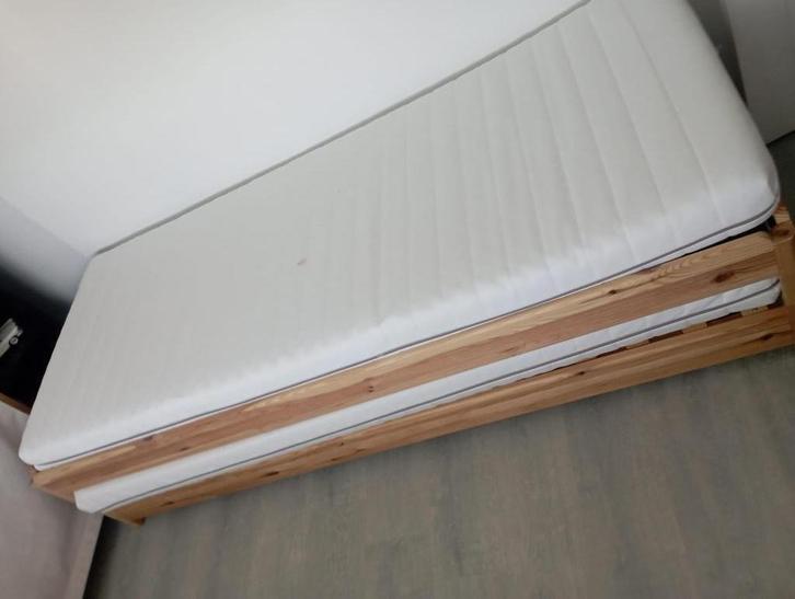 Lot de 2 lits empilables pour enfants, Huis en Inrichting, Slaapkamer | Bedden, Ophalen of Verzenden