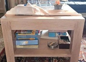 salon tafel, massief beschikbaar voor biedingen